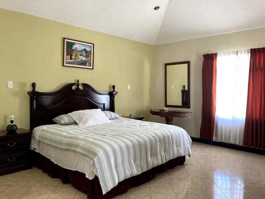 Spacious Family House Quetzaltenango Bagian luar foto